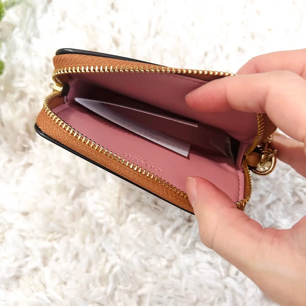 NWT🌸Coach Zip Card Case In Signature Canvas With Flower Charm Powder Pink CEC50 - Picture 3 of 5